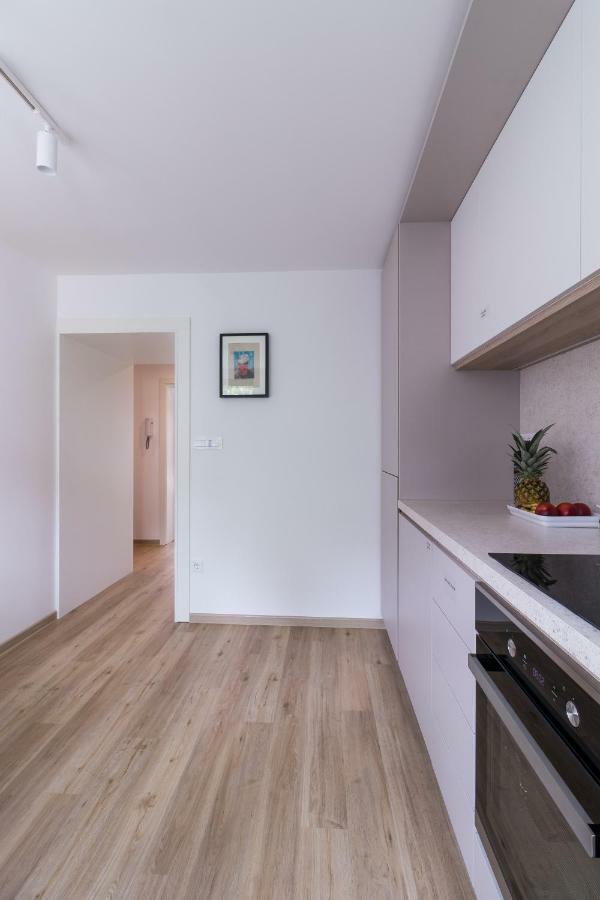 Jojo Apartment ลูบลิยานา ภายนอก รูปภาพ